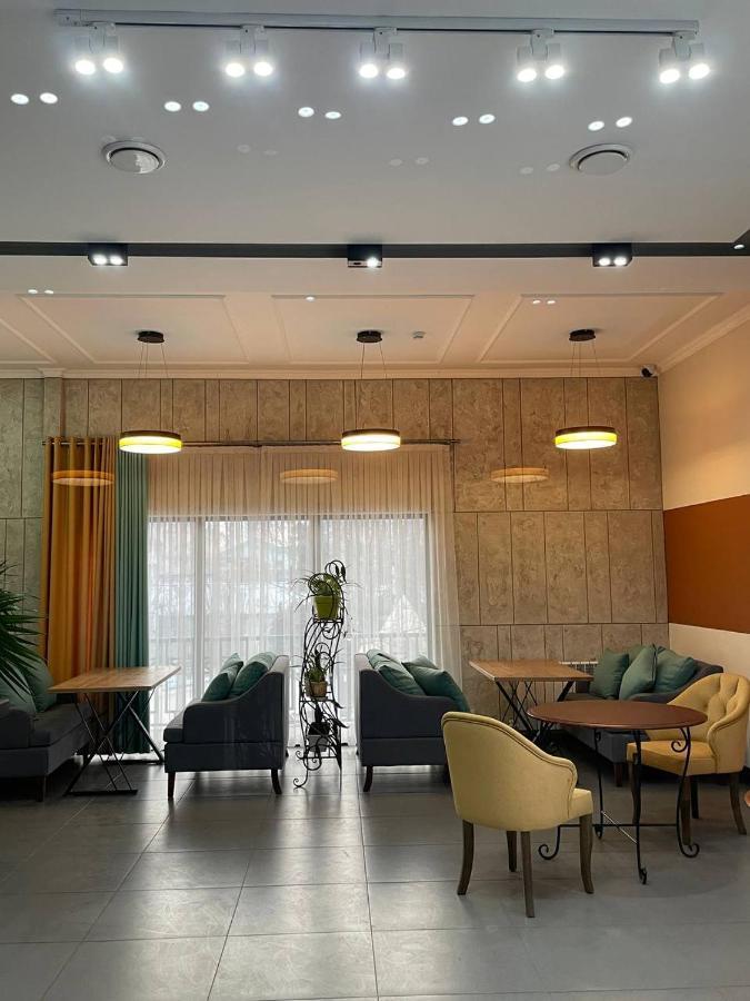 Gоlden Dragon Villa Hotel Μπισκέκ Εξωτερικό φωτογραφία