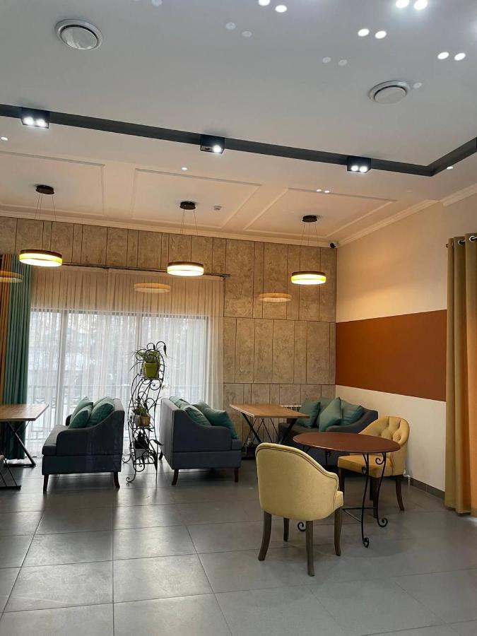 Gоlden Dragon Villa Hotel Μπισκέκ Εξωτερικό φωτογραφία