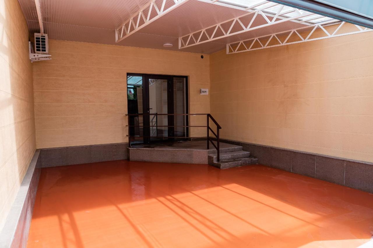 Gоlden Dragon Villa Hotel Μπισκέκ Εξωτερικό φωτογραφία