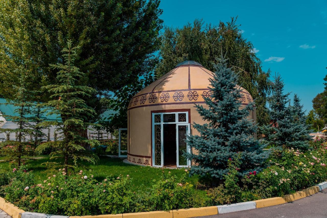 Gоlden Dragon Villa Hotel Μπισκέκ Εξωτερικό φωτογραφία