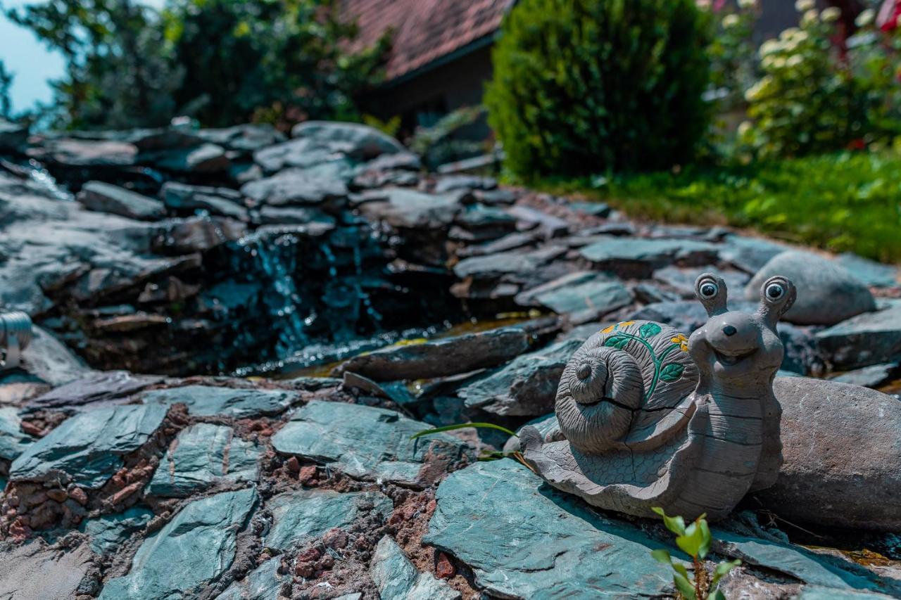 Gоlden Dragon Villa Hotel Μπισκέκ Εξωτερικό φωτογραφία